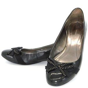 Etienne Aigner Black Leather "Moisha" Flats